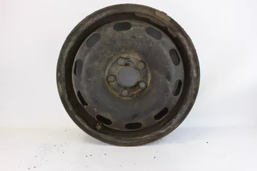 2004 VolksWagen Jetta Front Rim 15x6 c7248