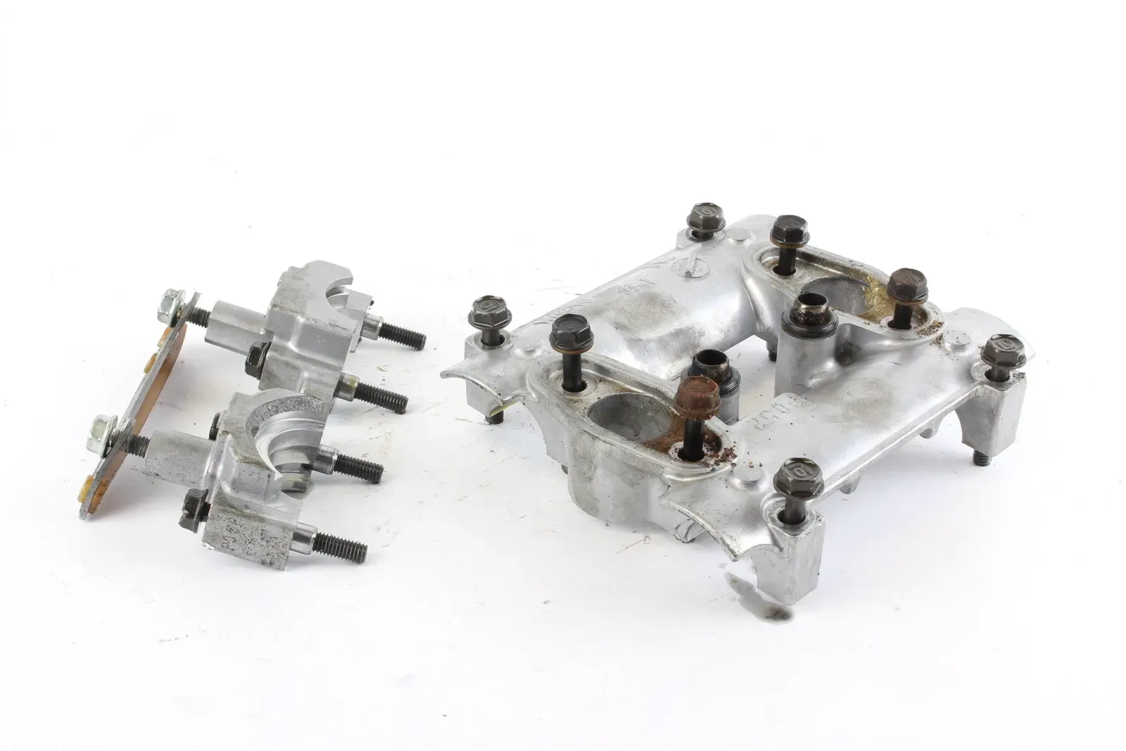 2002 Honda Interceptor 800 Front Cylinder Camshaft Cam Shaft Caps r0545