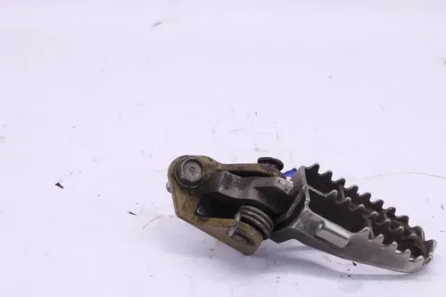 2006 Suzuki Rmz450 Oem Right Foot Rest Peg p0067