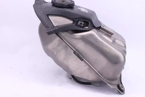 2017 Honda Crf450r Oem Gas Fuel Tank Cell Petrol Reservoir 17510-mke-a00 p0393