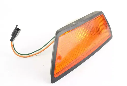 1983 Honda Goldwing Left Front Turn Signal Light Indicator 33450-463-773 r4756