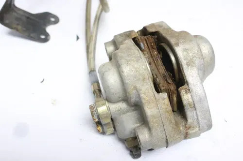 2004 Polaris Scrambler 500 4x4 Oem Rear Brake Caliper Master Cylinder S1948