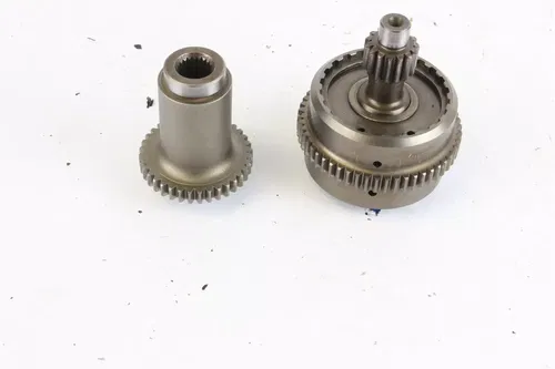 1986 Honda Shadow 1100 Vt1100c Engine Starter cover and gears c5936