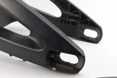 2003 Yamaha Yzf R6 Rear Swingarm k2458