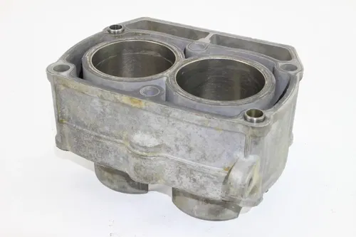2004 Polaris Sportsman 600 Twin Engine Cylinder Jug Parts Only k7762
