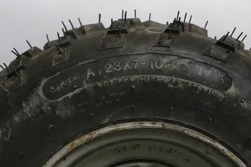 2004 Polaris Scrambler 500 4x4 Oem Front Wheel Rim And Brand New Tire S1948