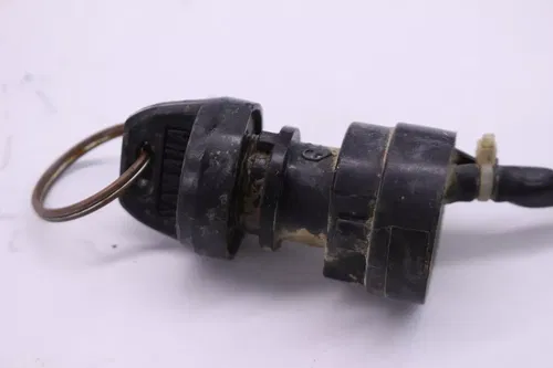 2004 Yamaha Yfz450 Oem Ignition Main Switch S8978
