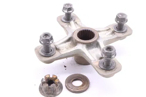 2004 Yamaha Yfz450 Oem Rear Right Or Left Hub W Lug Nuts And Hub Nut S8978
