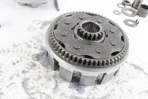 2007 Honda Crf450r Oem Clutch Basket p9938