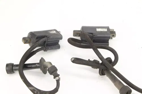1993 Suzuki Katana 600 Ignition Coils Coil Spark Plug Caps 1,2,3, and 4 OEM 3513