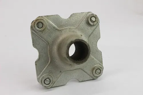 2004 Polaris Predator 50 Rear Back Wheel Right Or Left Hub 6113