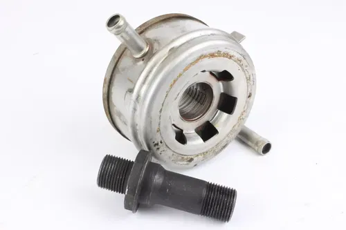 2000 Yamaha Yzf600r Engine Motor Oil Cooler Filter Mount 9383