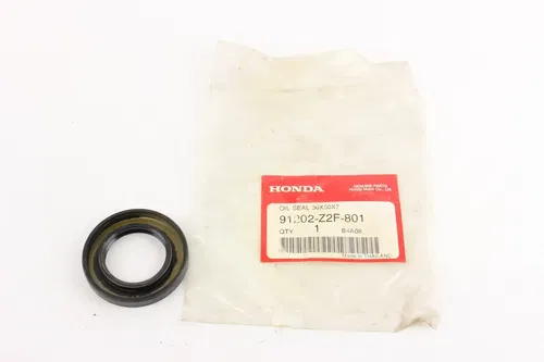 79-85 ATC110 Honda Oil Seal (30X50X7) c7248