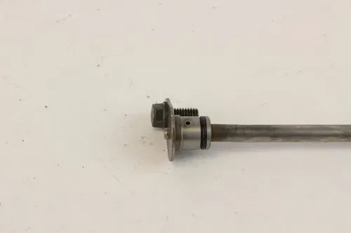 2006 Yamaha Yfz450 Oil Delivery Pipe 2 c7248