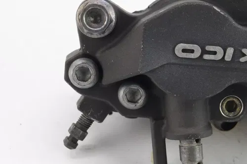2001 Suzuki Gsxr600 Right Front Brake Caliper c4610