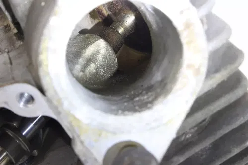 2002 Ducati Monster 620 Ie Horizontal Cylinder Head k5062