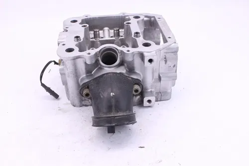 2004 Polaris Scrambler 500 4x4 Oem Engine Top End Cylinder Head p1948