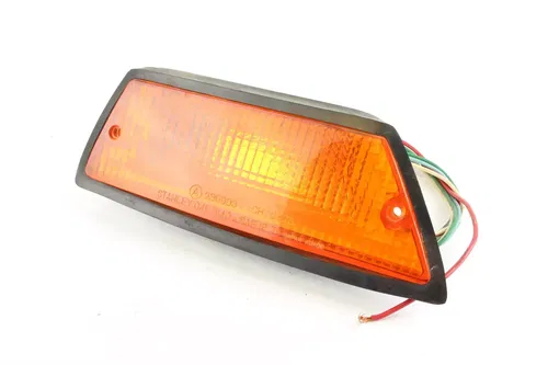 1983 Honda Goldwing Right Front Turn Signal Light Indicator 33400-463-773 r4756