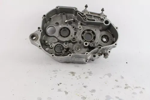 2003 Suzuki Quadsport Z400 Ltz400 2x4 Engine Motor Right Crankcase Crank Cases B