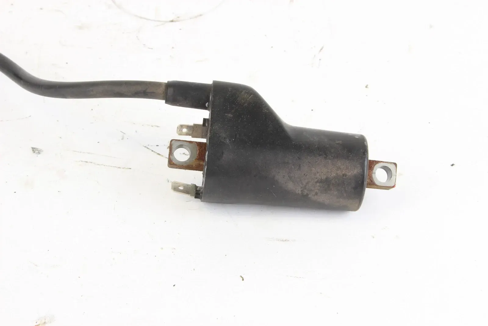 1992 Suzuki Gs500e Ignition Coils Coil Spark Plug Caps with bolts c3064