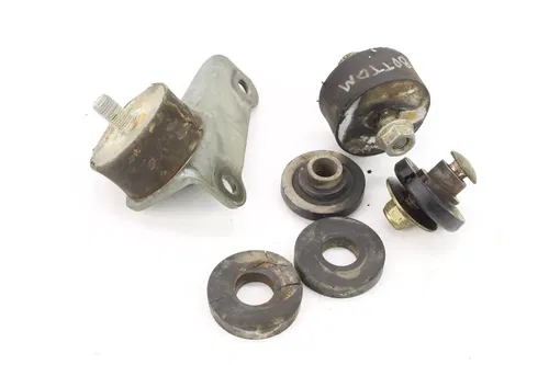 2005 Polaris Sportsman 400 Engine Mounting Bolts Hardware Motor Cushion 1124
