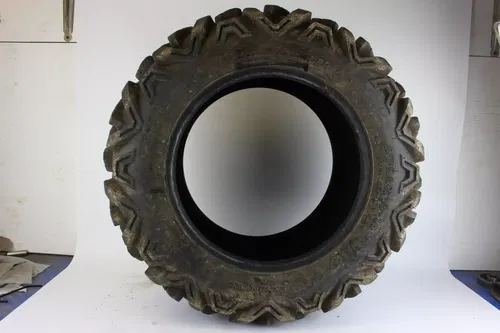 2009 Polaris Sportsman Xp 550 Efi Eps Rear Back Wheel Tire c7873