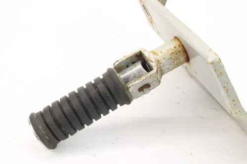 Yamaha Route 66 V Star 250 Virago LEFT Rear Passenger Foot Step Peg 5124