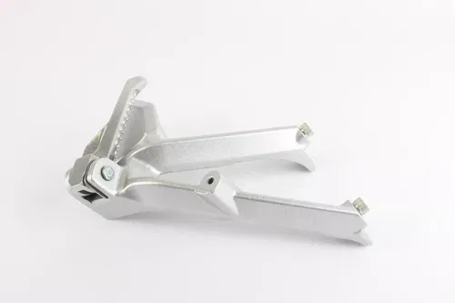 2017 Hyosung Gd250r Left Rearset Rear Set Driver Foot Peg Rest Stop c0497