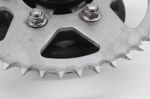 2005 Kawasaki Zzr600 Rear Back Sprocket W/ Hub k5103