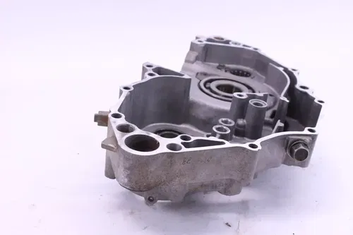 2003 Yamaha Yz250f Oem Left Engine Motor Crankcase Crank Cases Block