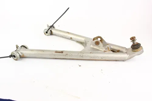 2004 Yamaha Raptor 660r Yfm660r Front Lower Right Control A Arm G3945