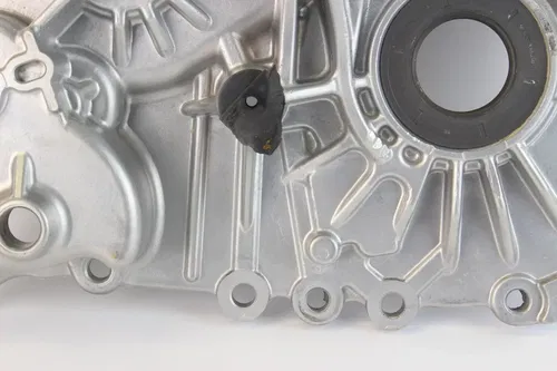 2021 Tracker 800sx Trans Case Cover BEARINGS AND SEALS NEED REPLEACED c1030