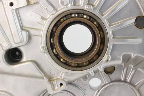 2021 Tracker 800sx Trans Case Cover BEARINGS AND SEALS NEED REPLEACED c1030