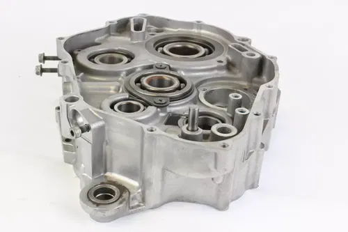 2002 Yamaha Raptor 660r Yfm660r Right Side Engine Motor Crankcase Crank G3945