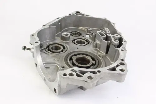 2002 Yamaha Raptor 660r Yfm660r Right Side Engine Motor Crankcase Crank G3945