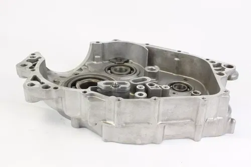 2002 Yamaha Raptor 660r Yfm660r Right Side Engine Motor Crankcase Crank G3945