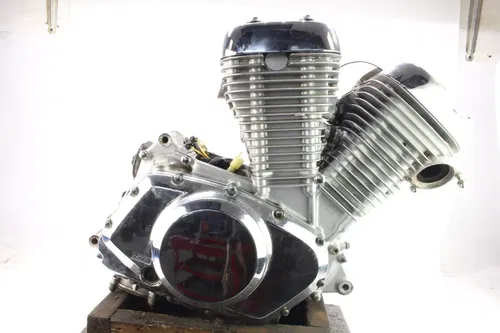 1986 Suzuki Intruder 700 Vs700 Engine Motor k1724