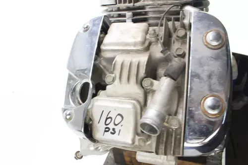 1986 Suzuki Intruder 700 Vs700 Engine Motor k1724