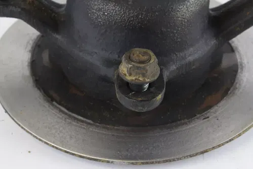 1999 Polaris Sportsman 335 4x4 Front Wheel Right Or Left Hub c9545