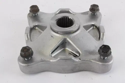 1999 Polaris Sportsman 335 4x4 Front Wheel Right Or Left Hub c9545