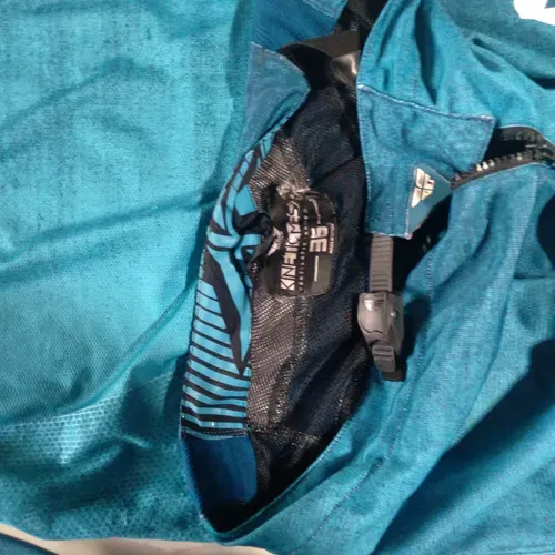 Fly pants and jersey 