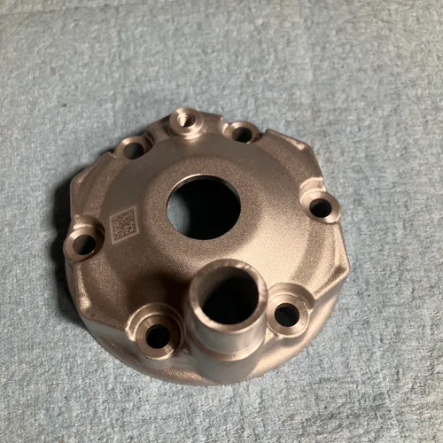 Husqvarna Cylinder Head