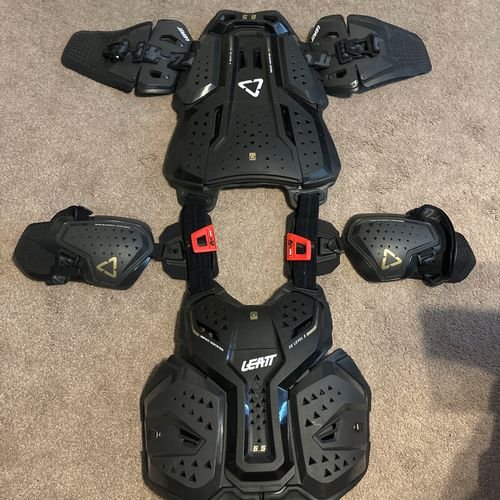Least 6.5 Pro Chest Protector