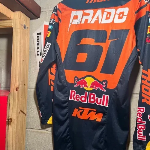 Jorge Prado Signed