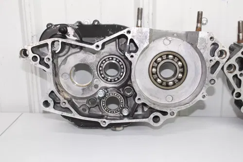 1983 Honda CR250 OEM Crankcase Set Engine Cases Case right left CR 250 83/Z1