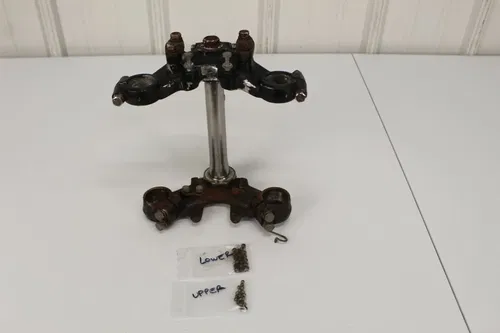 1974 - 1976 Yamaha DT400 Triple Clamps 456-23340-31-33 DT 250 360 400 74 75 76