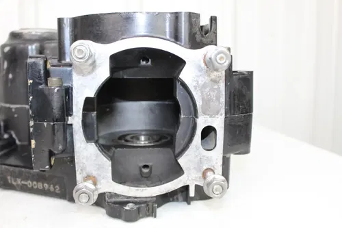 1986 1987 Yamaha YZ125 OEM Crankcase set engine case cases YZ 125 86