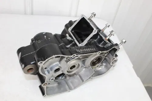 1986 1987 Yamaha YZ125 OEM Crankcase set engine case cases YZ 125 86