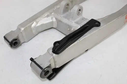 1984 Kawasaki KX125 Swingarm 33001-1209 Swing Arm NEW bearings slider KX 125 84
