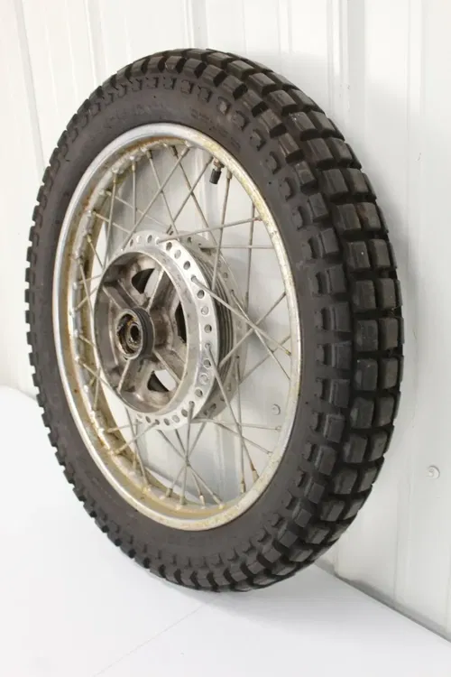 1962 Yamaha YDS2 Rear Wheel assembly YDS 2 62